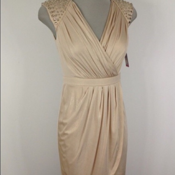 Vince Camuto Dresses & Skirts - ✨Vince Camuto Size 6 NWT dress, perfect for Prom✨